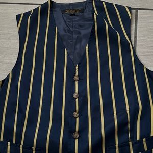 Men’s Brooks Brothers Vest